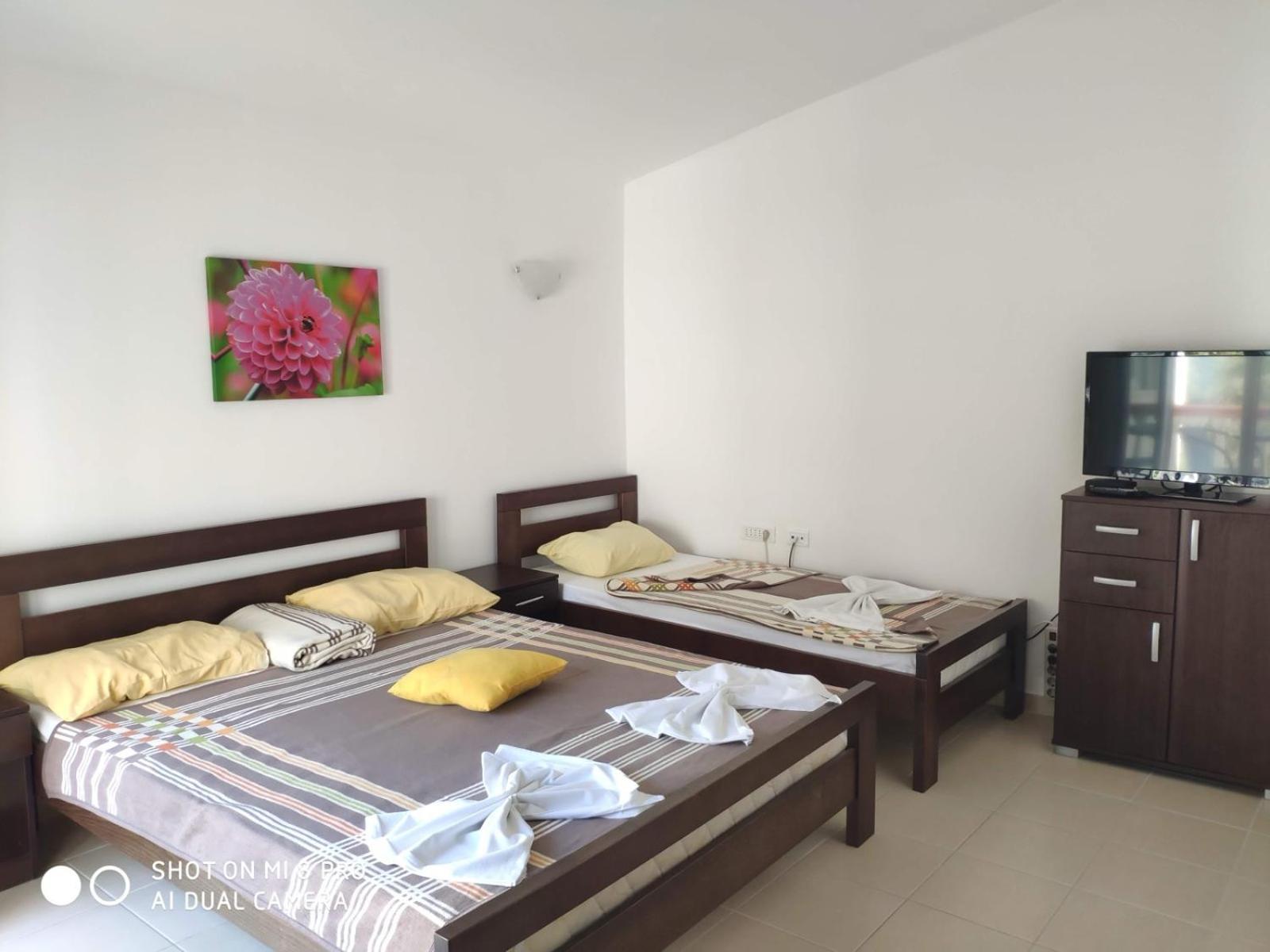 Apartments Brnjada Сутоморе Экстерьер фото